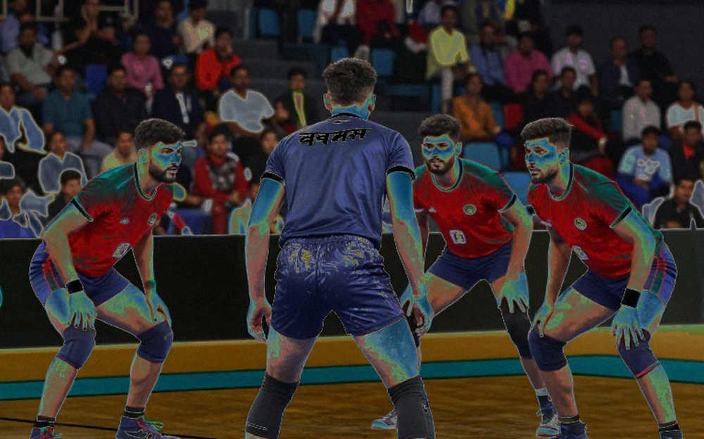 Ahmedabad Captaincy Knot: Defence in Surjeet Singh's Hands, Raid Rhythm on Naveen Kumar's Shoulders Ahmedabad Captaincy Knot: Defence in Surjeet Singh's Hands, Raid Rhythm on Naveen Kumar's Shoulders